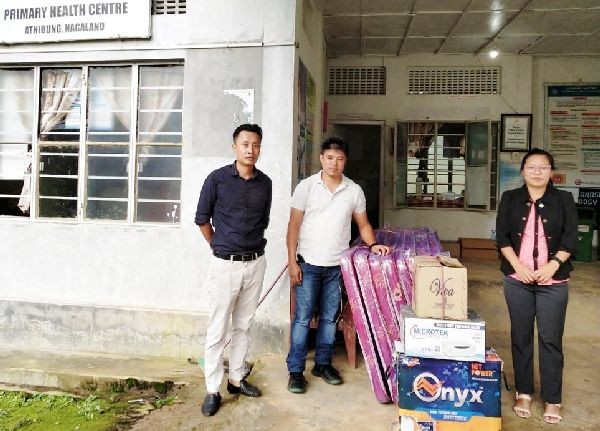 Zeliang Officer Association Nagaland (ZOAN) donated eight mattress and an inverter set to Primary Health Centre (PHC) Athibung town on July 28. The donated items were received by Dr. Vezokholu Khamo. (DIPR Photo)
